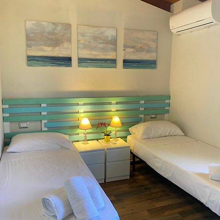 הוילה קסטיאדס La Casa Dell Olivo מראה חיצוני תמונה