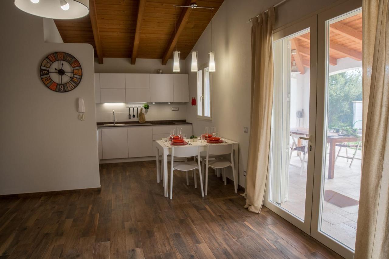 הוילה קסטיאדס La Casa Dell Olivo מראה חיצוני תמונה